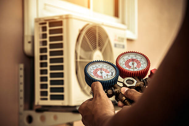Professional Heat Pump Repair technician working in Thornton, CA